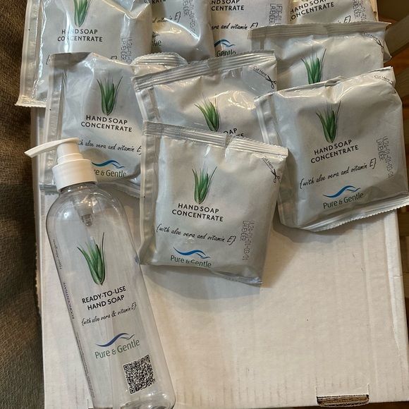 Pure & Gentle hand soap concentrate. (8) pouches - Picture 5 of 6